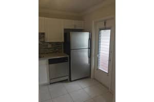 2647 Garden Dr N, Lake Worth, FL 33461, Sold 03/29/18