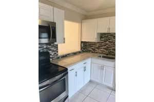 2647 Garden Dr N, Lake Worth, FL 33461, Sold 03/29/18