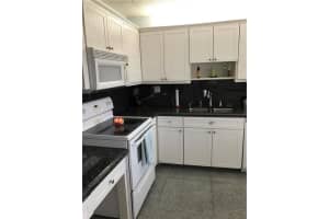 355 S Ocean Dr, Fort Pierce, FL 34949, Sold 11/21/17