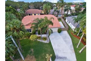 6501 NW 53rd St, Lauderhill, FL 33319, Sold 12/01/17