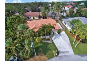 6501 NW 53rd St, Lauderhill, FL 33319, Sold 12/01/17