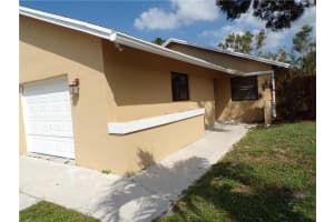 5501 SW 98th Way, Cooper City, FL 33328, Sold 03/07/18