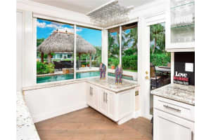 609 5th Key Dr, Fort Lauderdale, FL 33304, Sold 12/27/17