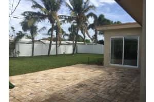 1925 Ocean Mist Dr, Pompano Beach, FL 33062, Sold 12/19/17