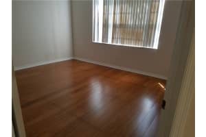MLS# F10087463, Sunrise, Florida 33323