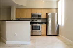 2831 NE 185th St, Aventura, FL 33180, Sold 02/02/18
