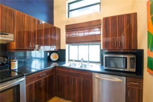 2800 S Oakland Forest Dr, Oakland Park, FL 33309, Sold 11/28/17