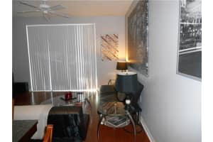 2421 NE 65th St, Fort Lauderdale, FL 33308, Sold 04/30/18