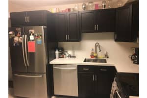 704 SE 2nd Ave, Deerfield Beach, FL 33441, Sold 12/05/17
