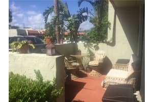 135 SE 7th St, Deerfield Beach, FL 33441, Sold 12/01/17