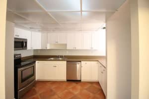 517 NW 98th Ave, Plantation, FL 33324, Sold 12/08/17