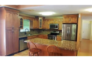 9469 NW 53rd St, Sunrise, FL 33351, Sold 12/29/17