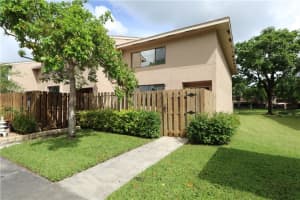5068 S University Dr, Davie, FL 33328, Sold 12/08/17