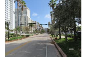 4020 Galt Ocean Dr, Fort Lauderdale, FL 33308, Sold 05/11/18