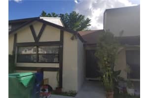 7421 NW 34th St, Lauderhill, FL 33319, Sold 01/05/18