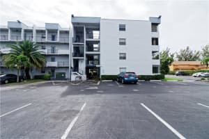 2998 Sunrise Lakes Dr E, Sunrise, FL 33322, Sold 12/29/17