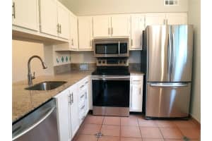 3041 N Oakland Forest Dr, Oakland Park, FL 33309, Sold 12/18/17