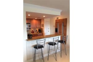 340 Sunset Dr, Fort Lauderdale, FL 33301, Sold 11/29/17