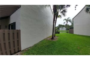 4814 NW 82nd Ave, Lauderhill, FL 33351, Sold 01/31/18