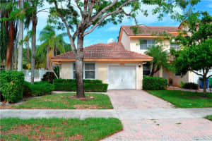 8413 NW 40th Ct, Sunrise, FL 33351, Sold 11/29/17