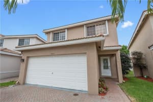 5401 NW 95th Ave, Sunrise, FL 33351, Sold 12/01/17