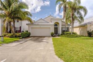 5805 N Plum Bay Pkwy, Tamarac, FL 33321, Sold 12/15/17