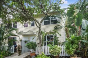 1877 NE 15th Ave, Fort Lauderdale, FL 33305, Sold 11/30/17