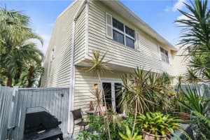 1877 NE 15th Ave, Fort Lauderdale, FL 33305, Sold 11/30/17