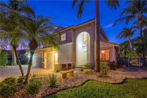 5487 NW 49th St, Coconut Creek, FL 33073, Sold 12/04/17