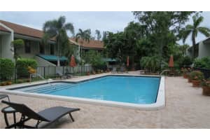 6035 Bayview Dr, Fort Lauderdale, FL 33308, Sold 12/11/17