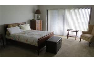 6035 Bayview Dr, Fort Lauderdale, FL 33308, Sold 12/11/17