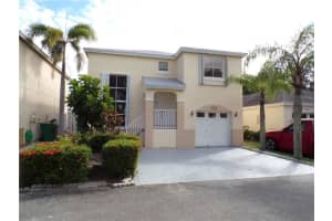 4240 SW 72nd Way, Davie, FL 33314, Sold 01/19/18