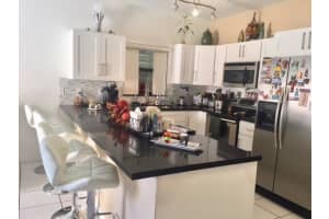 11122 NW 34th Pl, Coral Springs, FL 33065, Sold 12/31/17
