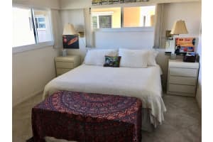 3216 SE 12th St, Pompano Beach, FL 33062, Sold 12/18/17