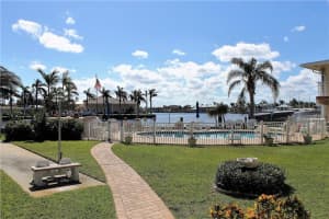 3216 SE 12th St, Pompano Beach, FL 33062, Sold 01/22/18