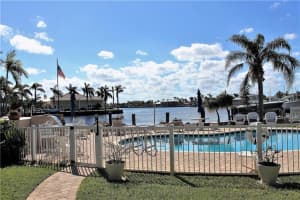 3216 SE 12th St, Pompano Beach, FL 33062, Sold 01/22/18