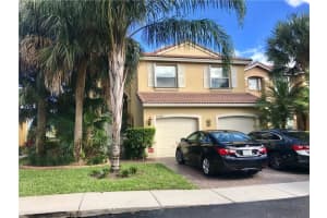 5345 SW 38th Ave, Fort Lauderdale, FL 33312, Sold 01/17/18