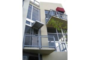 716 SE 12th St, Fort Lauderdale, FL 33316, Sold 01/16/18