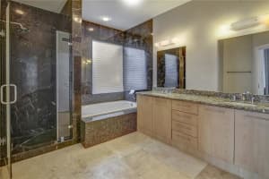 717 NE 4th Ave, Fort Lauderdale, FL 33304, Sold 04/16/18