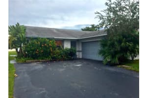 8852 NW 76th Pl, Tamarac, FL 33321, Sold 01/08/18
