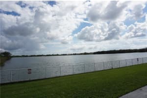 2841 N Oakland Forest Dr, Oakland Park, FL 33309, Sold 02/28/18