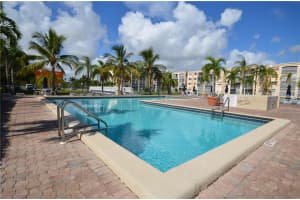 608 NE 2nd St, Dania Beach, FL 33004, Sold 01/31/18