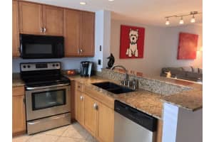 1843 NE 15th Ave, Fort Lauderdale, FL 33305, Sold 12/20/17