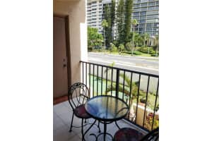 4143 N Ocean Blvd, Fort Lauderdale, FL 33308, Sold 01/11/18