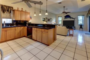 5864 NW 74th St, Parkland, FL 33067, Sold 12/21/17