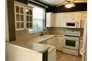 206 Riverwalk Cir, Sunrise, FL 33326, Sold 01/30/18