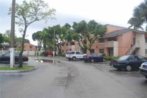 7100 NW 179th St, Hialeah, FL 33015, Sold 01/10/18