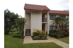 5690 Fairway Park Dr, Boynton Beach, FL 33437, Sold 04/16/18