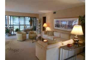 5690 Fairway Park Dr, Boynton Beach, FL 33437, Sold 04/16/18