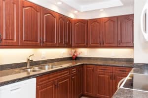 1 Las Olas Cir, Fort Lauderdale, FL 33316, Sold 02/14/18